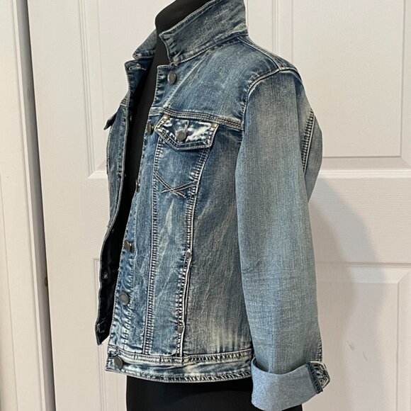 Rose Denim. Classic lady denim jacket , faded blue jean. Stretch denim. Size M. - Picture 3 of 13